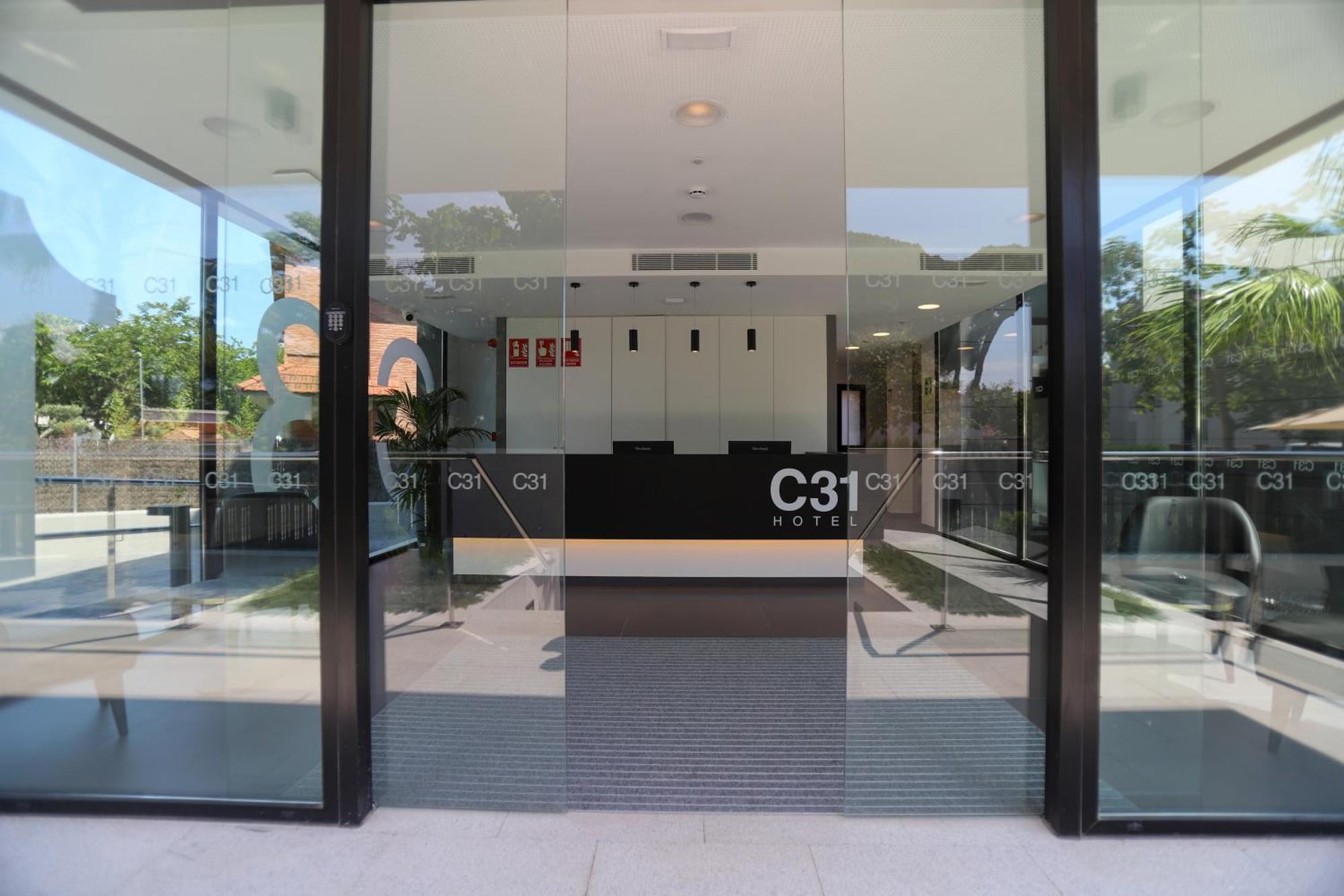 Hotel C31 Castelldefels Zewnętrze zdjęcie
