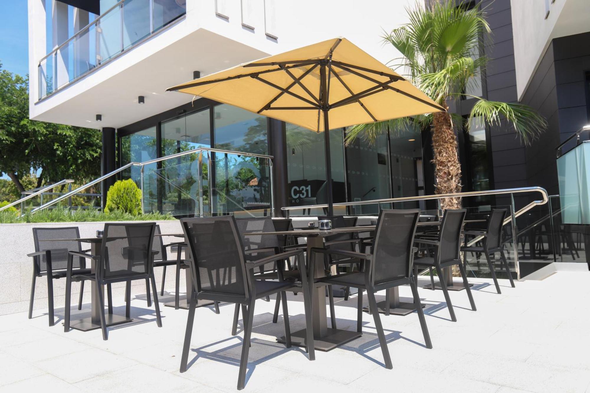 Hotel C31 Castelldefels Zewnętrze zdjęcie