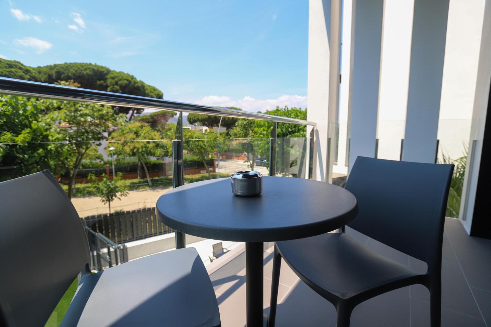 Hotel C31 Castelldefels Zewnętrze zdjęcie